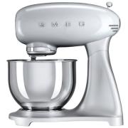 Smeg - Köksmaskin SMF02 Silver