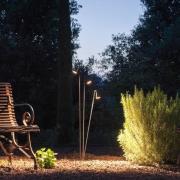 Vibia utomhus LED-golvlampa Brisa, 1 lampa, brun