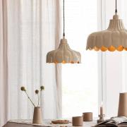 PR Home hängande lampa Wells Small, beige/guld, Ø 24 cm, stickpropp