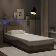 vidaXL Sängram med LED-belysning cappuccino 90x190 cm konstläder