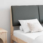 vidaXL Klädd sänggavel Mörkgrå 140 cm Massiv furu