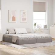 vidaXL Förvaringssäng med huvudgavel Taupe 200 x 200 cm tyg
