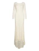 Rosemunde Wedding Dress W/ Train Kräm