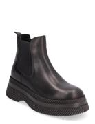 Steve Madden Geniva Bootie Svart