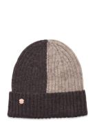 UnmadeCopenhagen Larnaum Beanie Brun