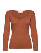 Malina Tulip Ribbed Knitted Top Brun