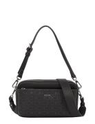 Calvin Klein Ck Must Conv Camera Bag_Mono Svart