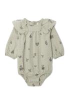 Garbo&Friends Prune Green Seersucker Ls Romper Grön