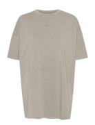 Gestuz Jiogz Over Tee Beige