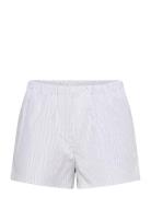 Weekday Relaxed Boxer Cotton Shorts Vit