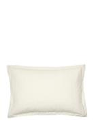 Broste Copenhagen Linn Cushion Cover Vit