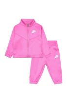 Nike Re-Tricot Set Rosa