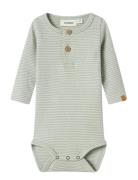 Lil'Atelier Nbmohio Ls Slim Body Lil Grön