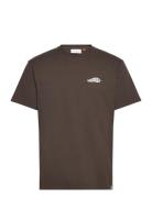 Revolution Application T-Shirt Brun
