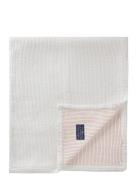 Lexington Home Striped Reversable Organic Cotton Bedspread Vit