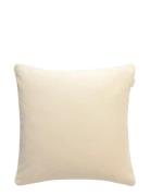 GANT Velvet Cushion Kräm
