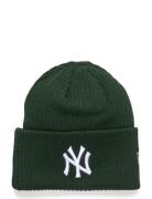 New Era Wide Cuff Beanie Neyyan Grön