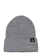 Calvin Klein Monogram Rib Beanie Grå